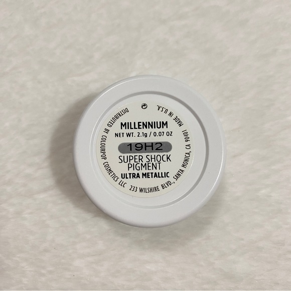 Colourpop Ultra Metallic Super Shock Shadow - Millennium - Picture 3 of 3